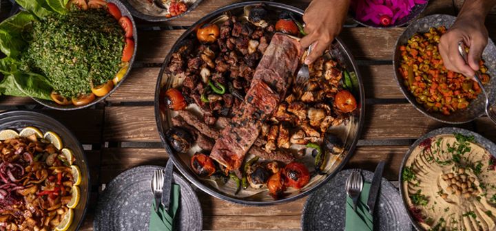 Tasty Feasts: Experience Jordanian Cuisine with Traditional Dishes and Kababs
