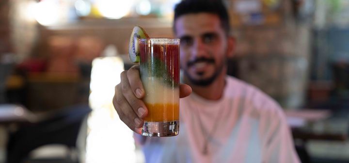 Taste the Vibrant Flavours of Aqaba: Fresh Produce and Juices Galore